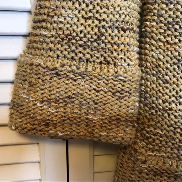 BCBGMaxazria Womens Sz M Sweater Cardigan Crochet Knit Button Front 3/4‎ Sleeve - Picture 4 of 8